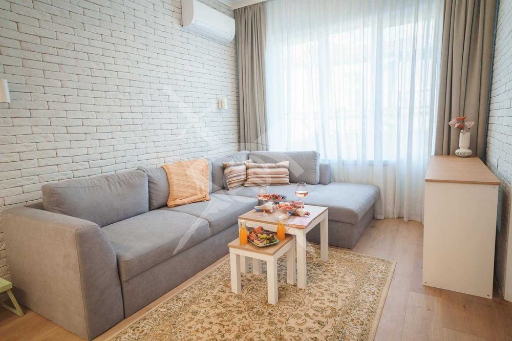 Продава се Многостаен апартамент в София, Център - 111 кв.м за 2642 €/кв.м - Снимка #3