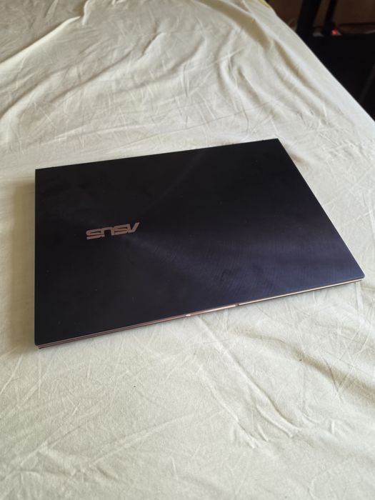 Laptop Asus Zenbook S UX393EA
