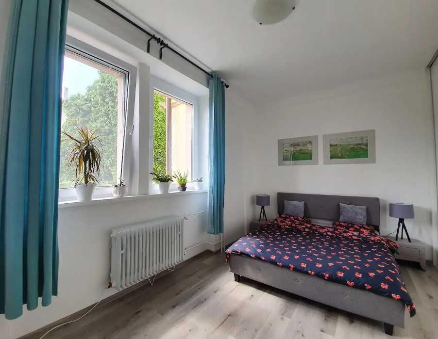 Дава се под наем Двустаен апартамент в Пловдив, Младежки Хълм - 56 кв.м за 229.5 € - Снимка #2