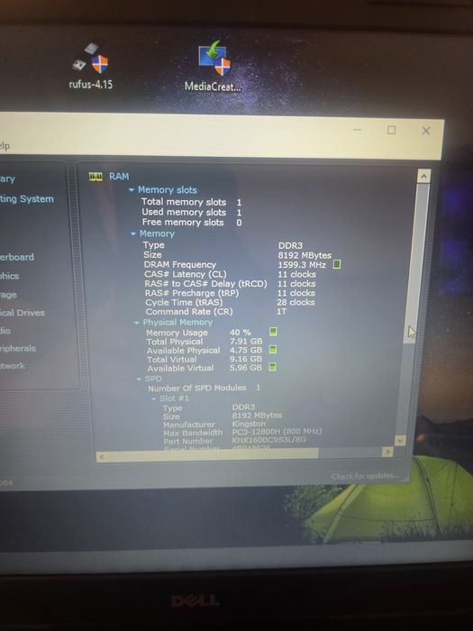 Vând Laptop Dell Inspiron 15 – 8GB RAM – SSD Kingston 480GB – Windows 10