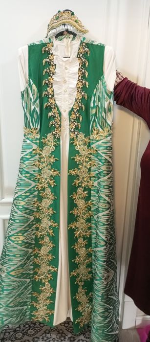 Ansanbil kelinlik libosi