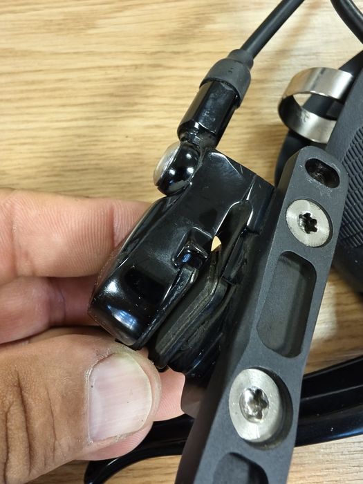 Команди SRAM Rival 22 DoubleTap BrakeLever/Shifter/Flat Mount 1x11-sp