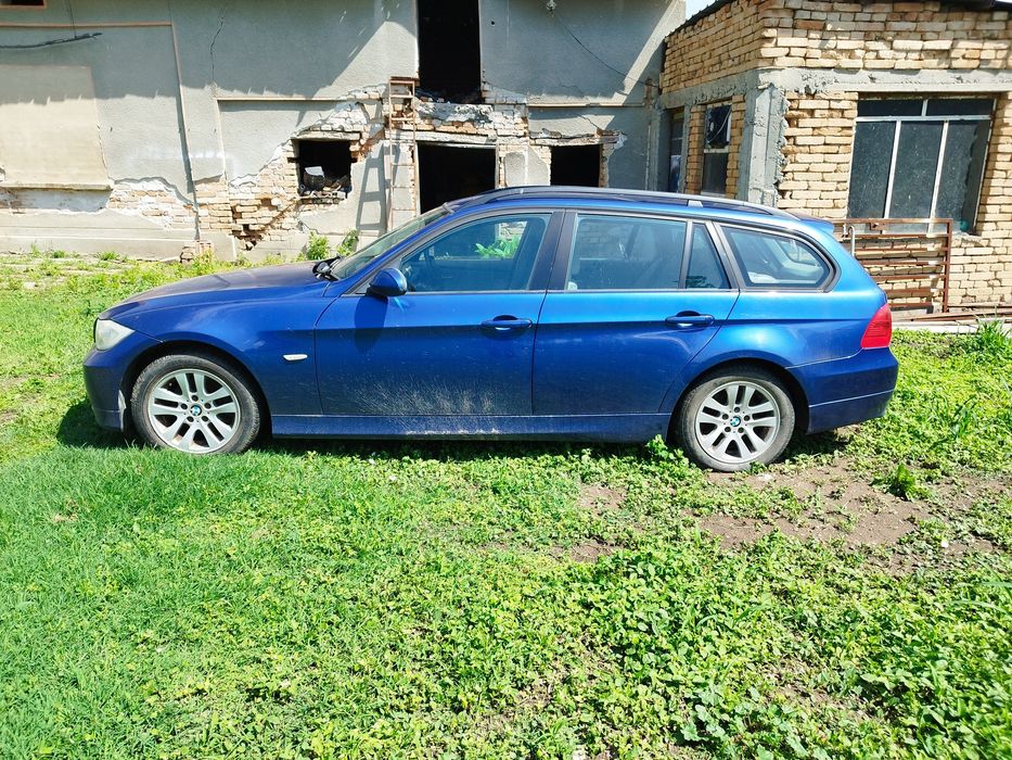 BMW E91   N46B20B на части