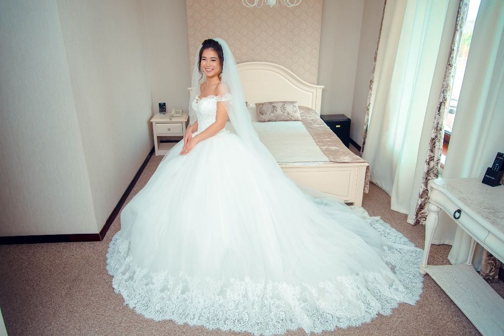 Продам свадебное платье