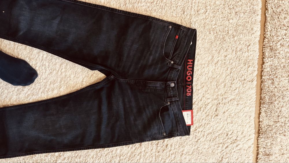 Blugi Hugo Boss