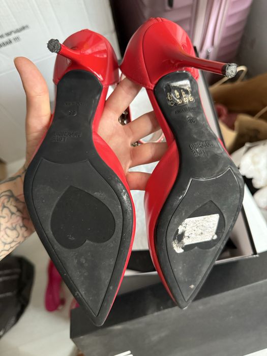 Love Moschino червени токчета
