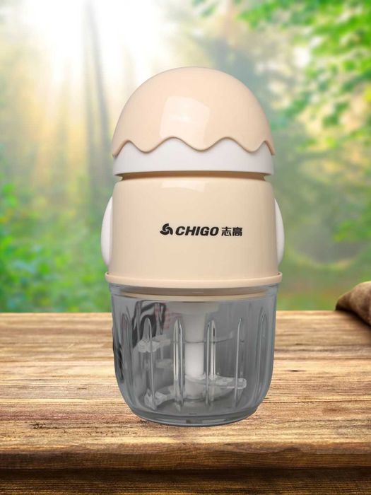 Мощный блендер измельчитель