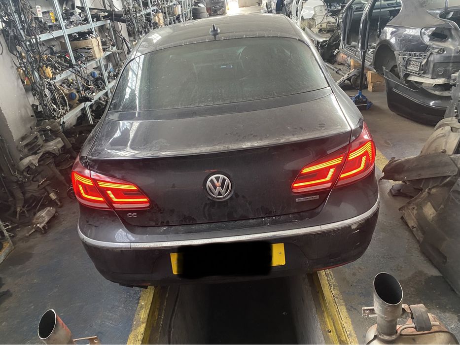 Stop aripa haion stanga dreapta passat cc facelift 2013