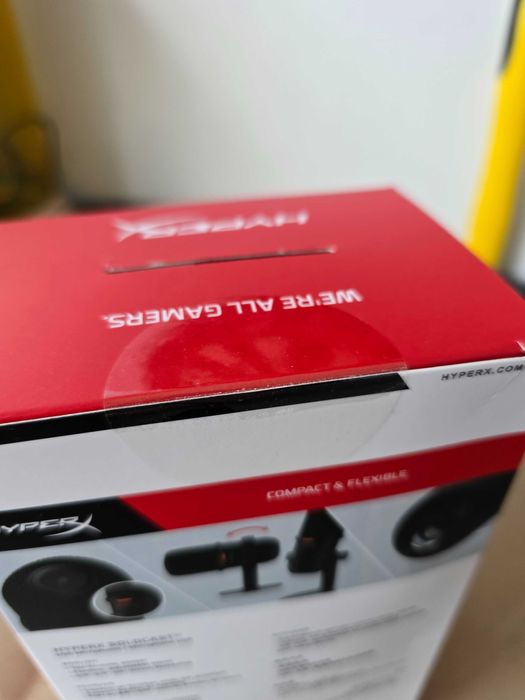Нов HyperX SoloCast – USB Микрофон Неотварян