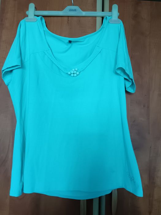 Vând Bluza Dama Mărimea XL