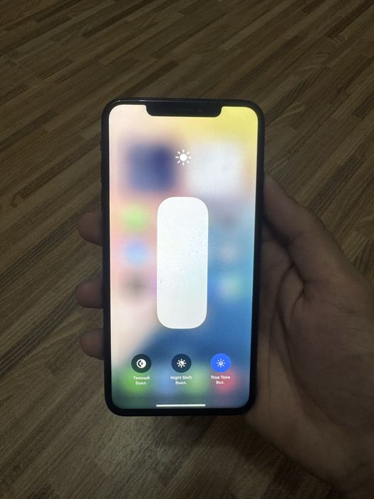 iPhone XS Max 64GB 76%