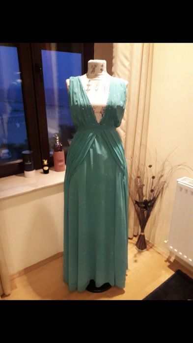 Rochie lunga de ocazie tip Manuri ( nu Cristallini Maria Lucia Hohan )