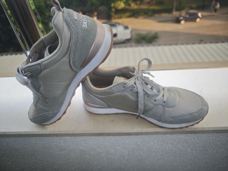 Маратонки skechers 40 номер