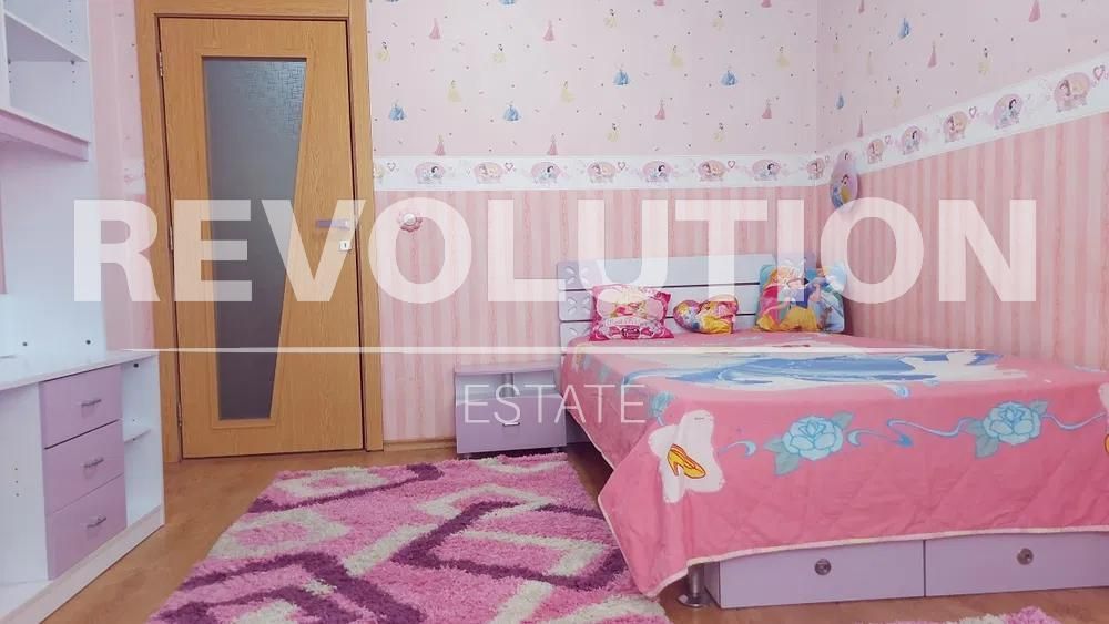 Дава се под наем Тристаен апартамент в Пловдив, Кючук Париж - 80 кв.м за 485 € - Снимка #5