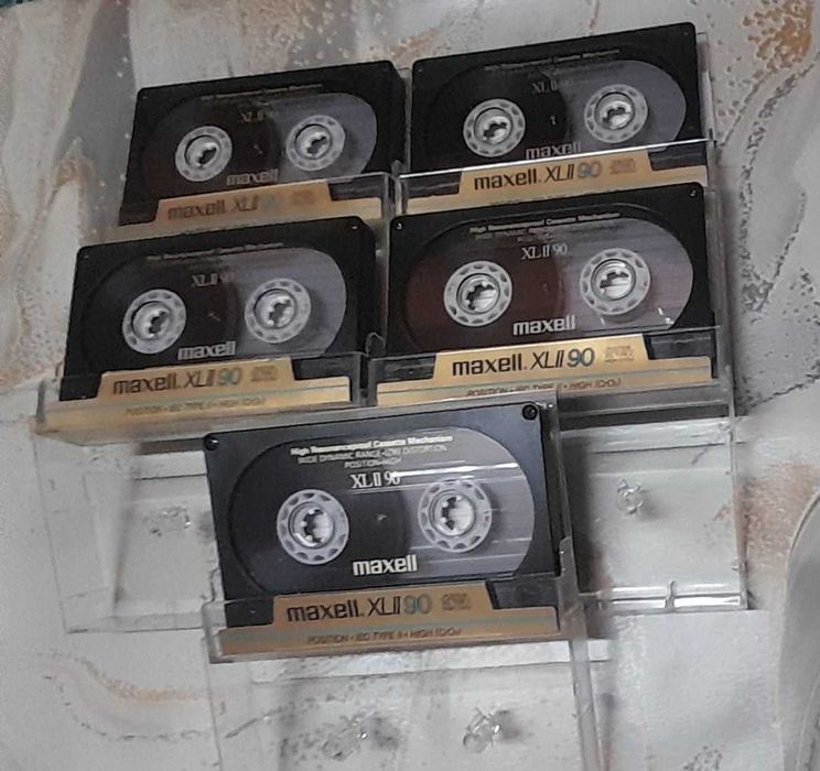 Аудио касети Maxell XLII - 90мин - хром