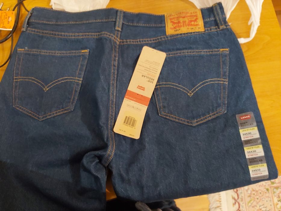 Джинсы Levi's новые Америка
