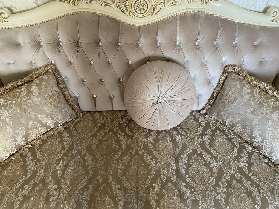 Новый диван для гостинной