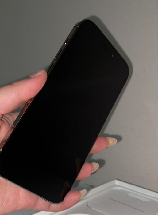 Продам iphone 14 pro