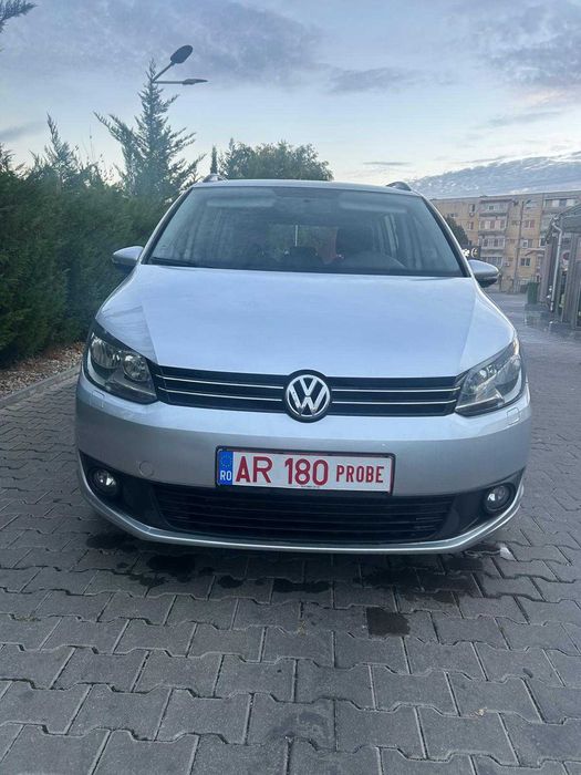 VOLKSWAGEN Touran 2013 — imagine 2