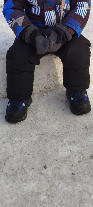 Продам детскую обувь