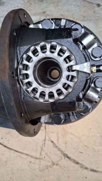 Задний редуктор Toyota 4 Runner 215