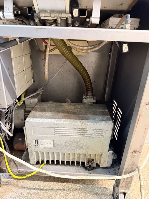 Вакуум машина Мултивак