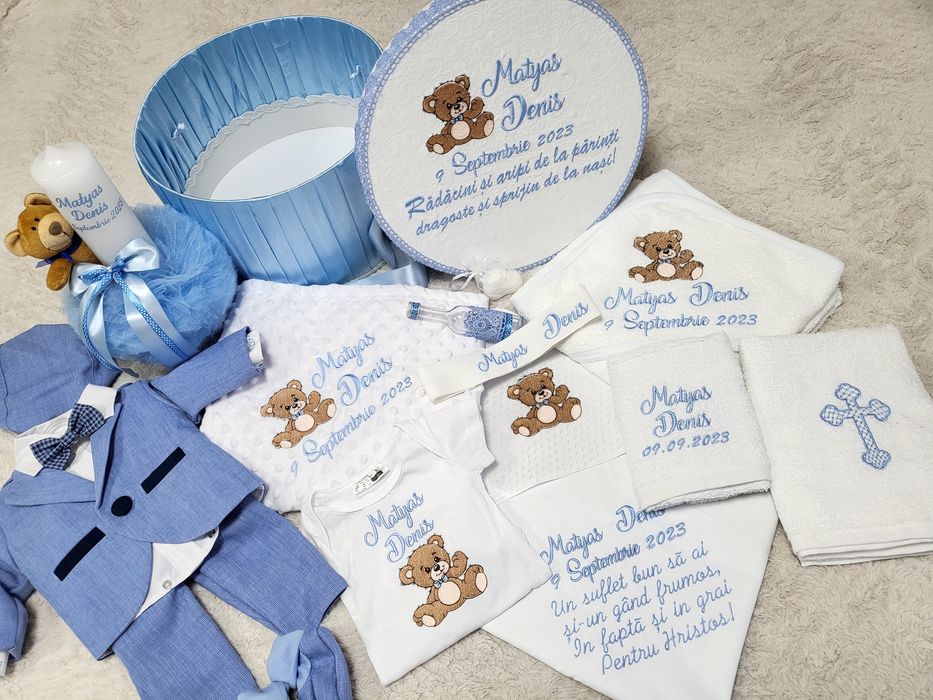 Trusouri botez  personalizate prin broderie