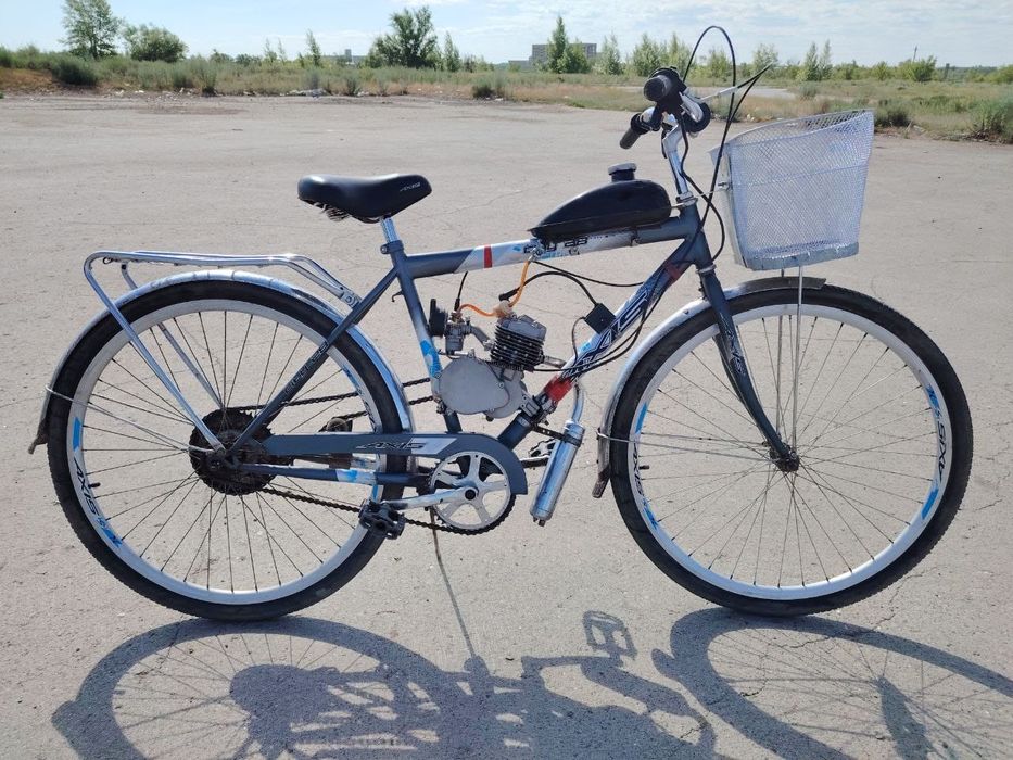 Продам велосипед с мотором.