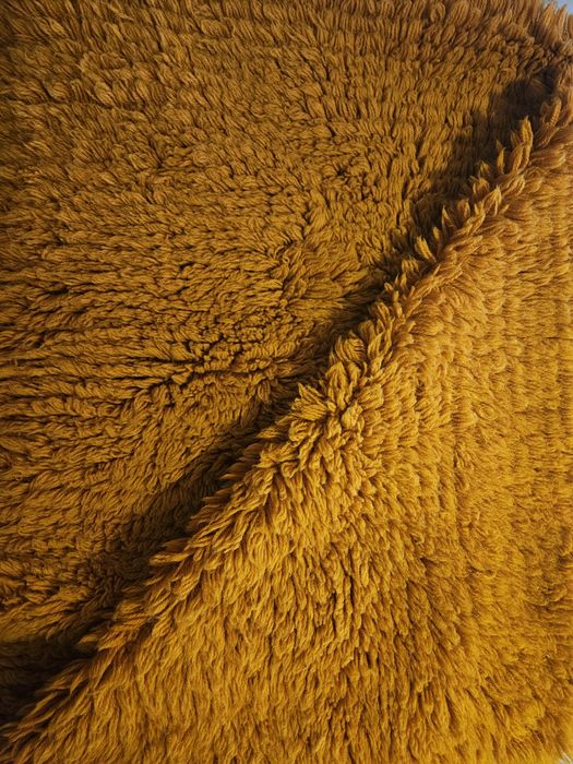 Вълнен китеник, цвят "старо злато"