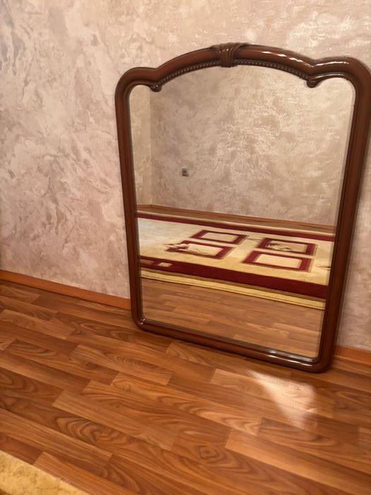 Продаётся зеркало