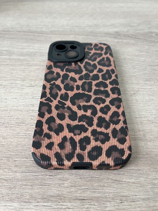 Нов кейс за Iphone 15