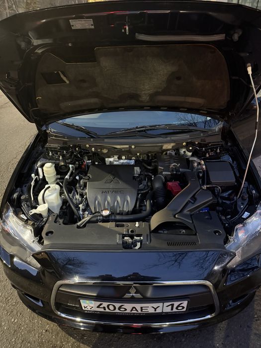 Mitshubishi Lancer 10