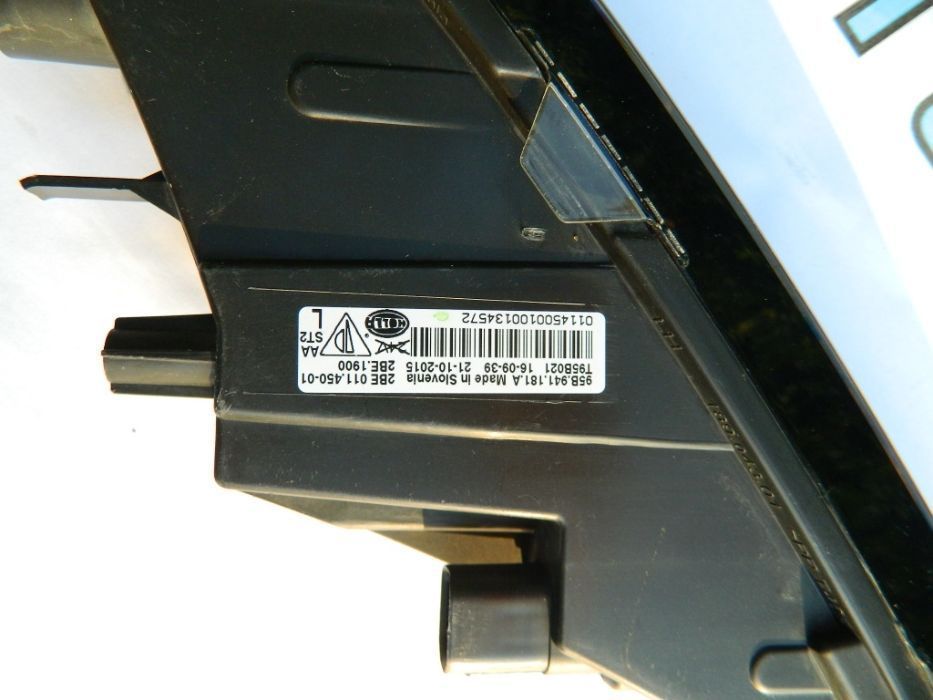 Proiector DRL LED stanga Porsche Macan 2015-2016 cod 95B941181A