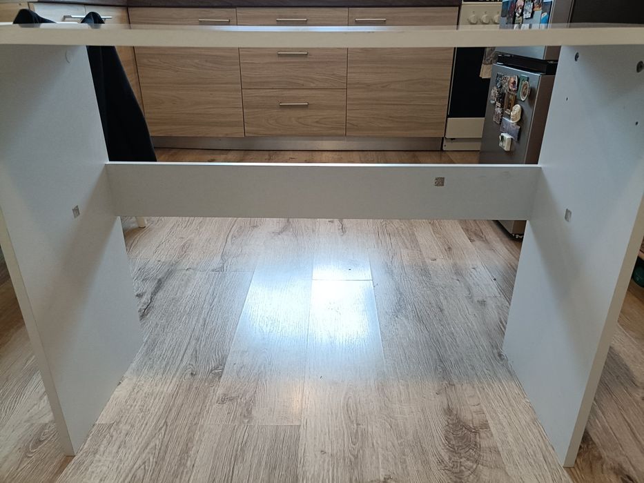 Birou alb jisk folosit