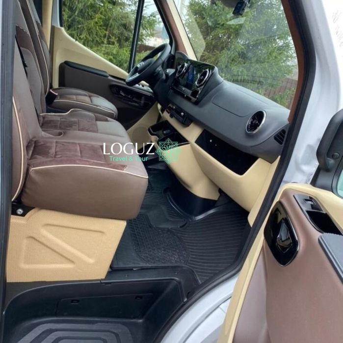 Komfortli va xavfsiz sayohat uchun O'zbekiston bo'ylab mikroavtobus