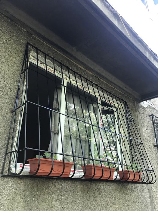 Металлические решетки на окна