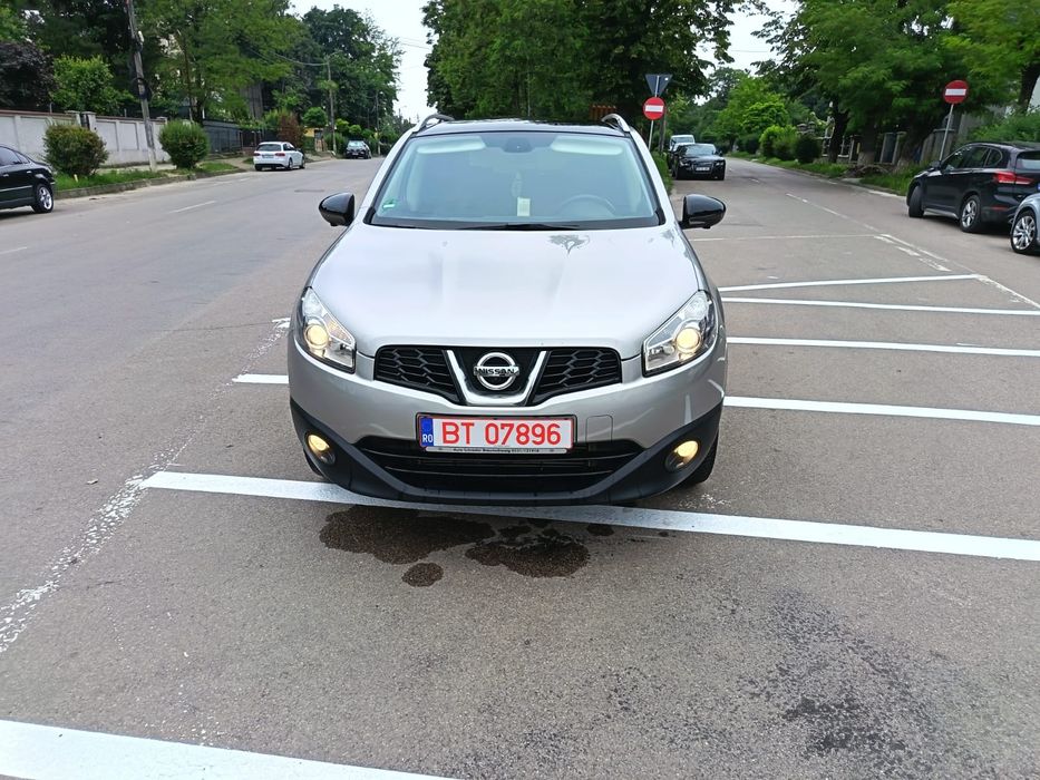 Nisan Qashqai  Tekana