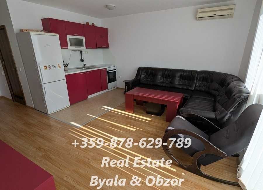 Двустаен апартамент в Бяла с морска гледка