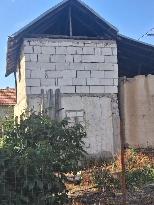 Se vinde casa bătrânească