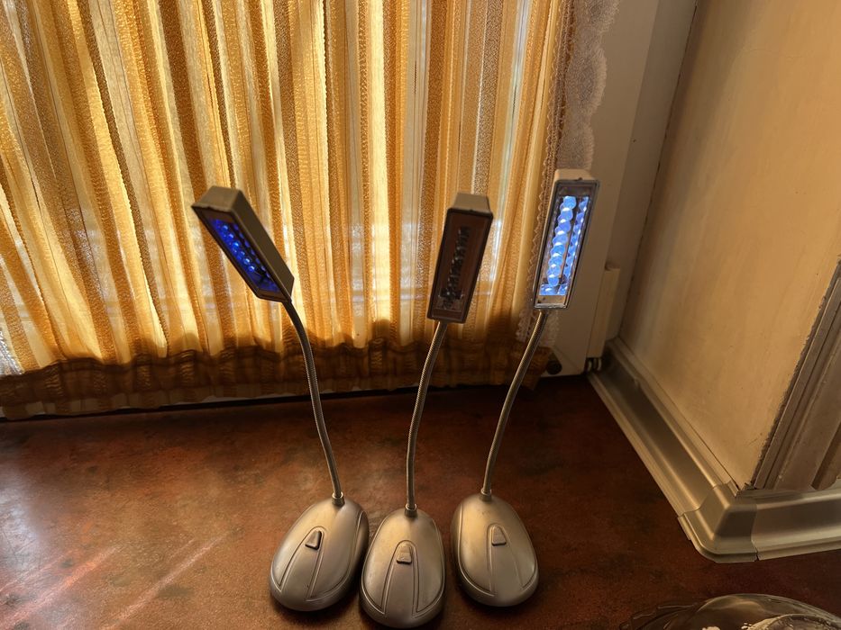 Набор. Тюнер рабочий. Караоке нерабочее. Подка стеклянная с креплением