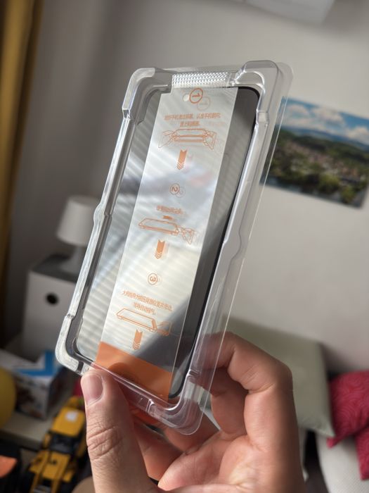 Privacy протектори за iPhone 15 Pro Max