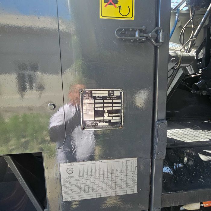 Ягувар 850 сотилади