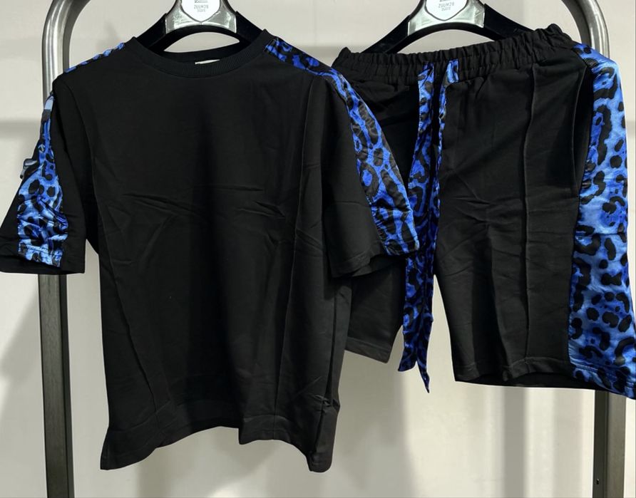 Compleuri Animal print! Calitate premium!