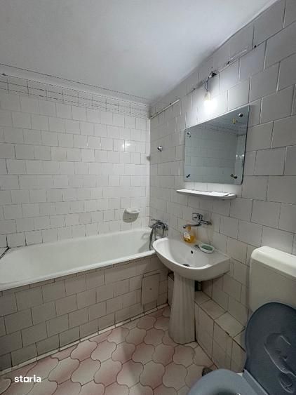 Apartament 2 camere de vanzare Crangasi — fotografia 1