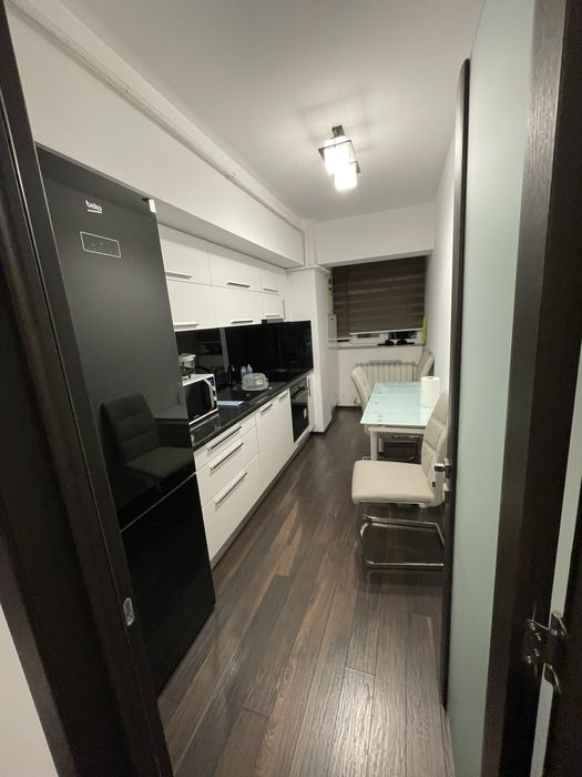 Apartament 2 camere 68mp , etaj intermediar