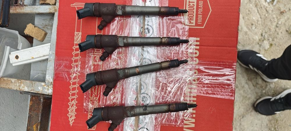 Vând 4 injectoare Fiat Ducato/Iveco 2019 Euro 6  2.3 litri