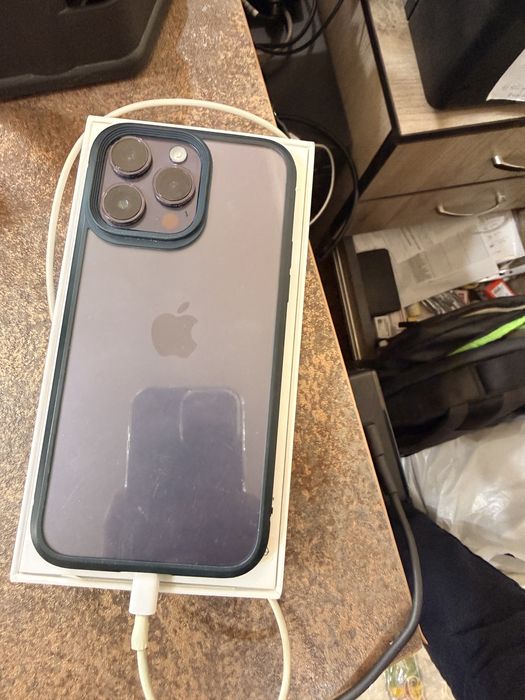 Продам iPhone 14 pro max 128gb e-sim america