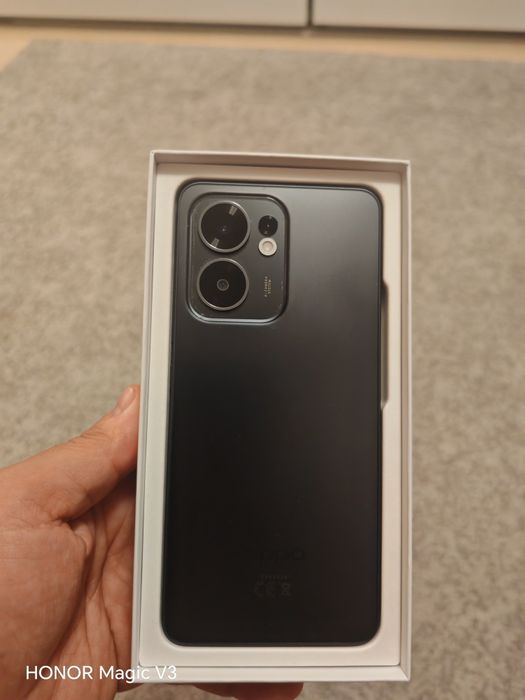 Oppo Reno 13 F 5g 8/256 gb impecabil!