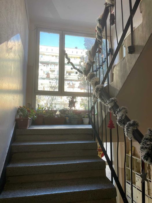 Дава се под наем Тристаен апартамент в Стара Загора, Център - 60 кв.м за 423.3 € - Снимка #23