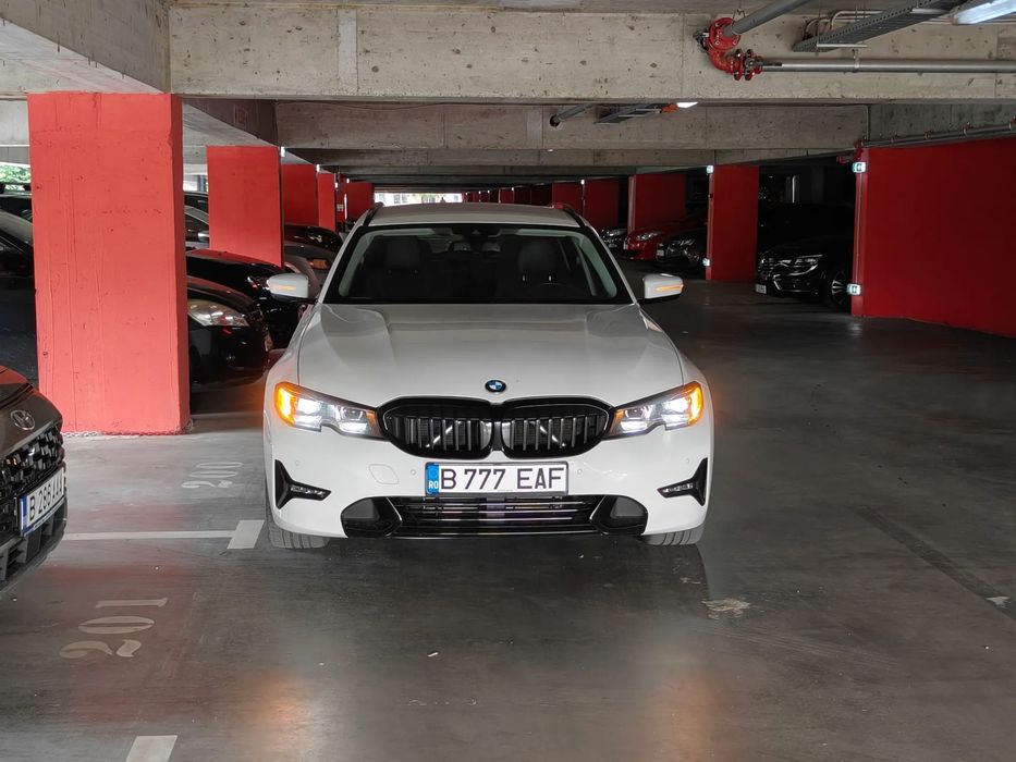 BMW Seria 3 BMW Seria 3 G21 318i Touring 2021